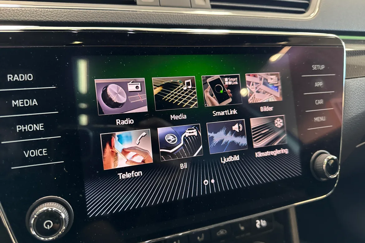 picture of a car