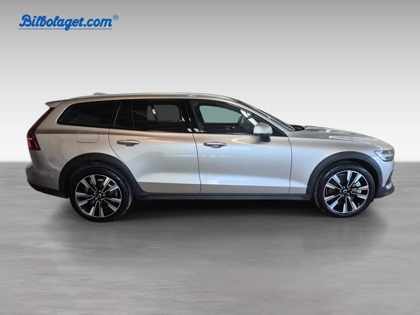 Bild 4 av Volvo V60 Cross Country B4 AWD Diesel Plus