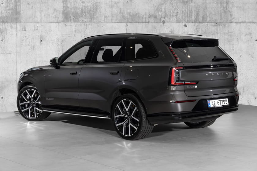 Bilde 2 av Volvo EX90 Twin Motor Performance - 7s/B&W lydanlegg/H.feste/Massasje