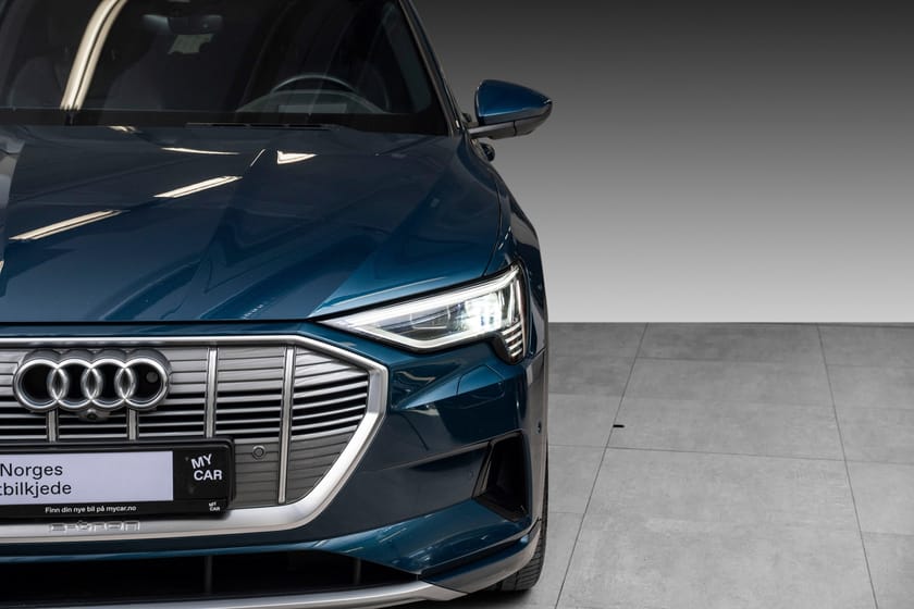 Bilde 4 av Audi e-tron 55 quattro 55/S-Line/ACC/Night-v//360/Matrix/HUD/Luft/Krok/B&O