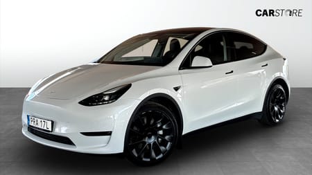 Tesla Model Y Long Range AWD DRAG KAMERA PANO NAVI MOMS SOH 95 %
