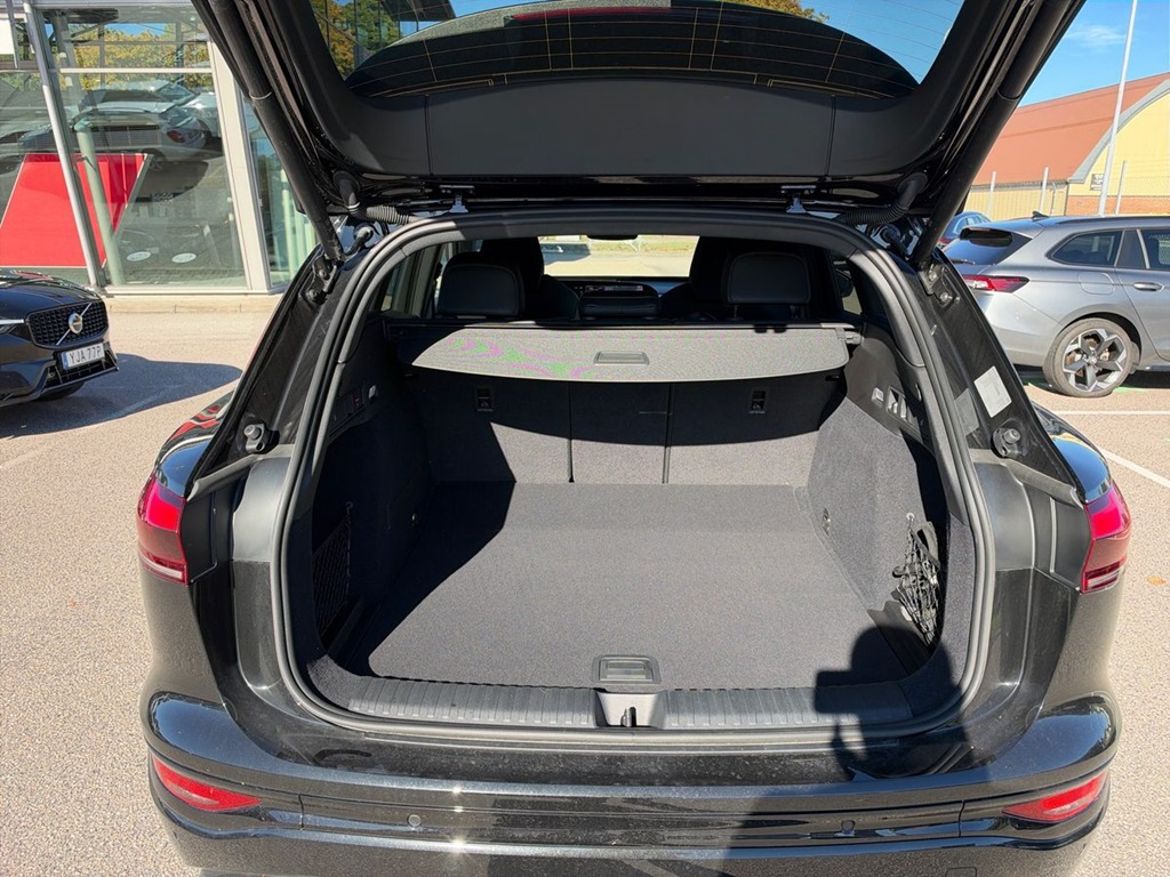 Audi Audi Q6 e-tron quattro — bild 16
