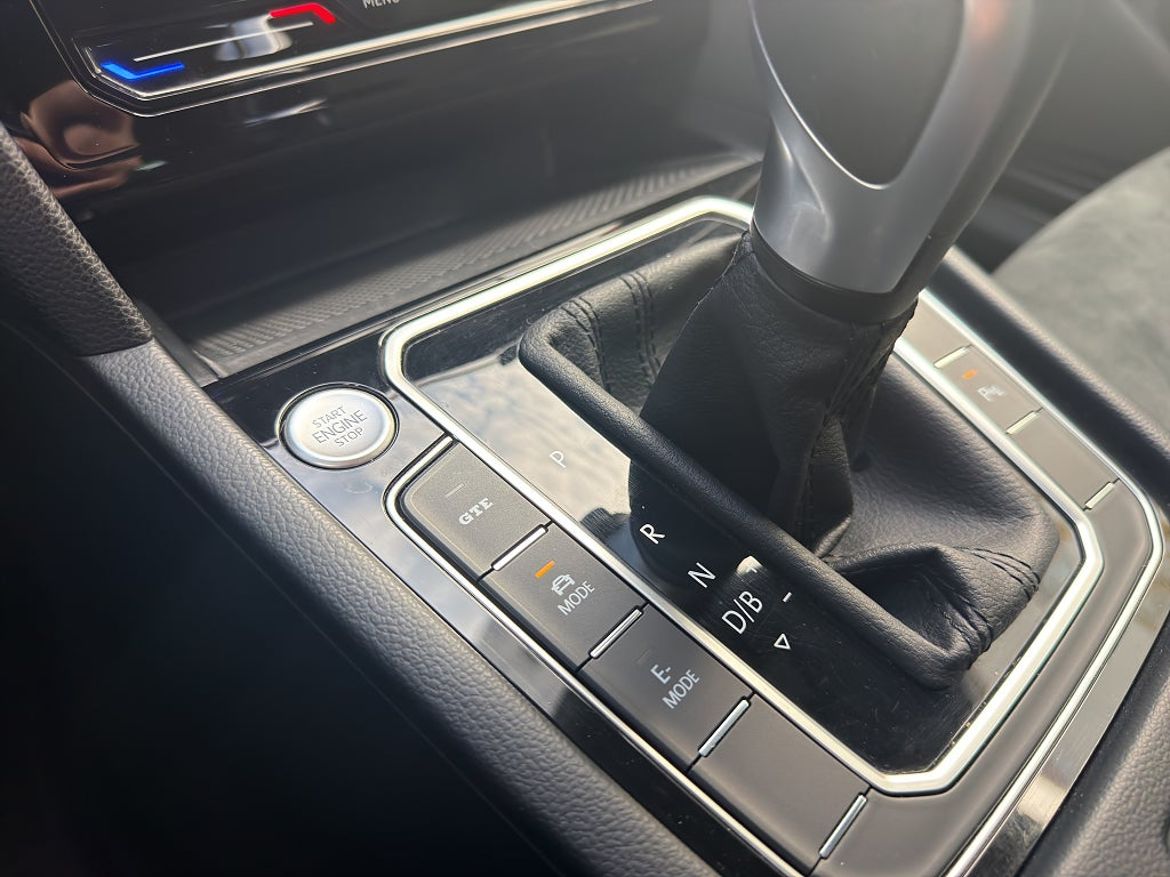 Volkswagen Passat Sportscombi GTE, bild 16 av 18