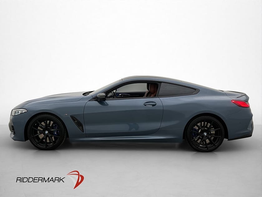 Bild 4 av BMW M850i xDrive Coupé 530hk 360° B&W Ambient HeadUp Navi Skinn