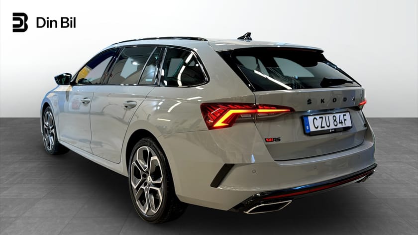 Bild 3 av Škoda Octavia Kombi RS iV DSG P-värmare Navigation