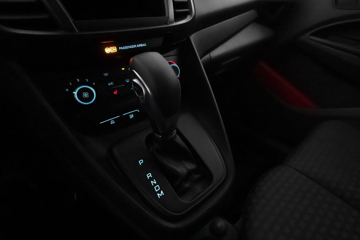 Ford Transit Connect 220 1.5 EcoBlue SelectShift, 100hk, 2021