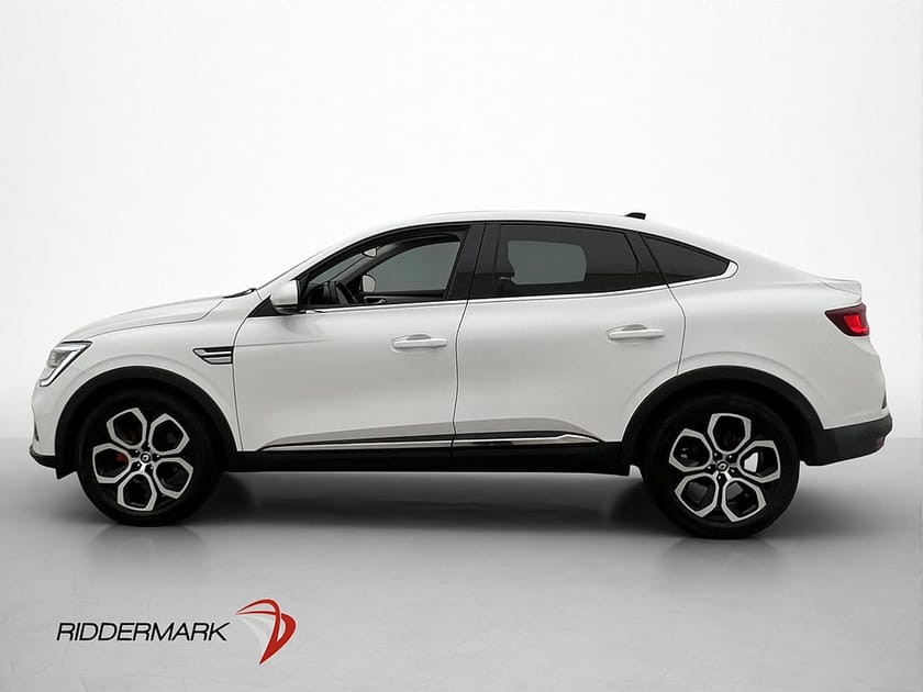 Bild 4 av Renault Arkana E-TECH 145 Kamera Navi Adapt-fart P-sensorer Drag