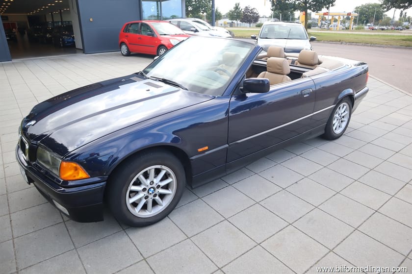 Bild 2 av BMW 328i Convertible 328 193hk OBS 1 Ägare Svensksåld