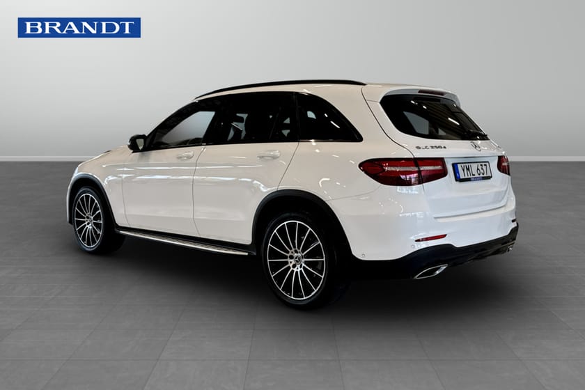 Bild 3 av Mercedes-Benz GLC 250 d 4MATIC 250d 9G-Tronic