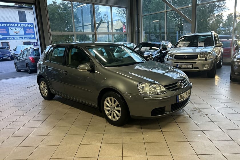 Bild 5 av Volkswagen Golf 5-DR 1.6 TRENDLINE SUPERDEAL FR 3.95% / LÅGMILAD /