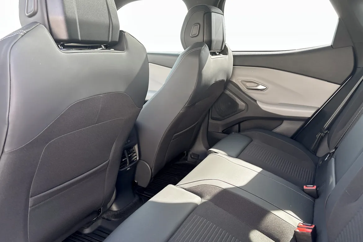 Ford Explorer EV Extended Range RWD
