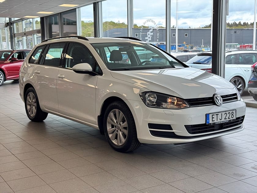 Bild 1 av Volkswagen Golf Sportscombi 1.6 TDI Värmare 105hk