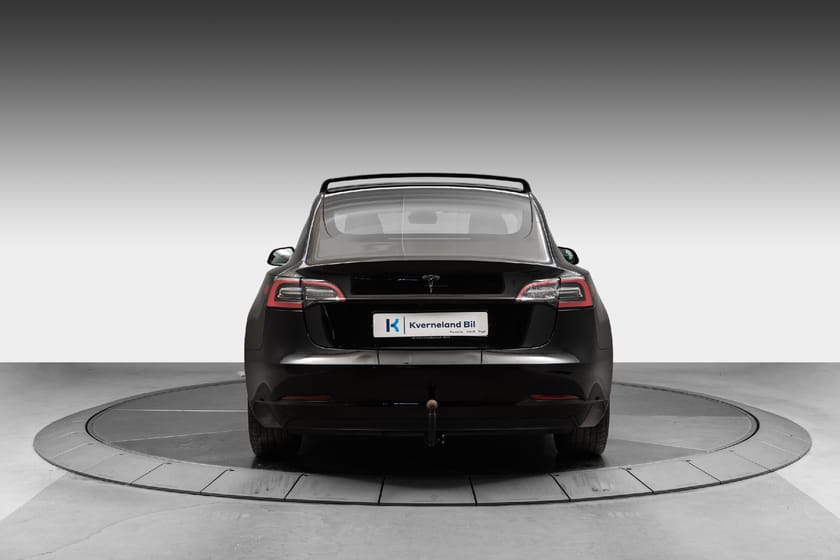 Bilde 4 av Tesla Model 3 Standard Range RWD/491KM WLTP/1 eier/Garanti/Panoramatak/Krok