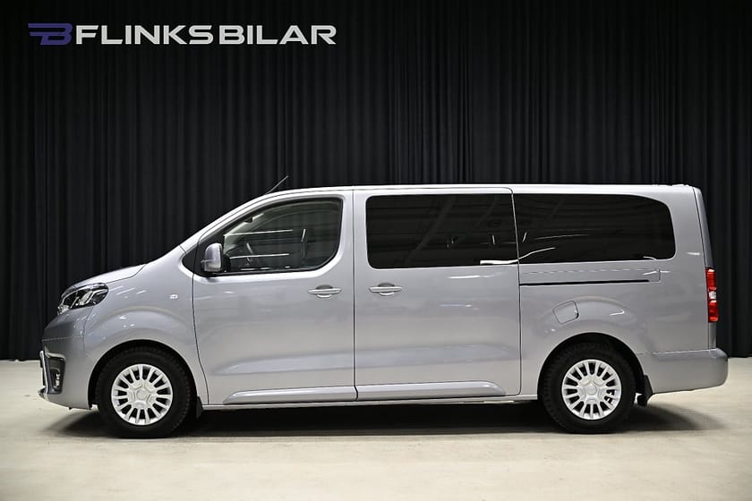 Bild 2 av Toyota Proace Verso 2.0 D-4D 144HK Lång|9-Sits|Automat|Dubbeldörr|Lågmil