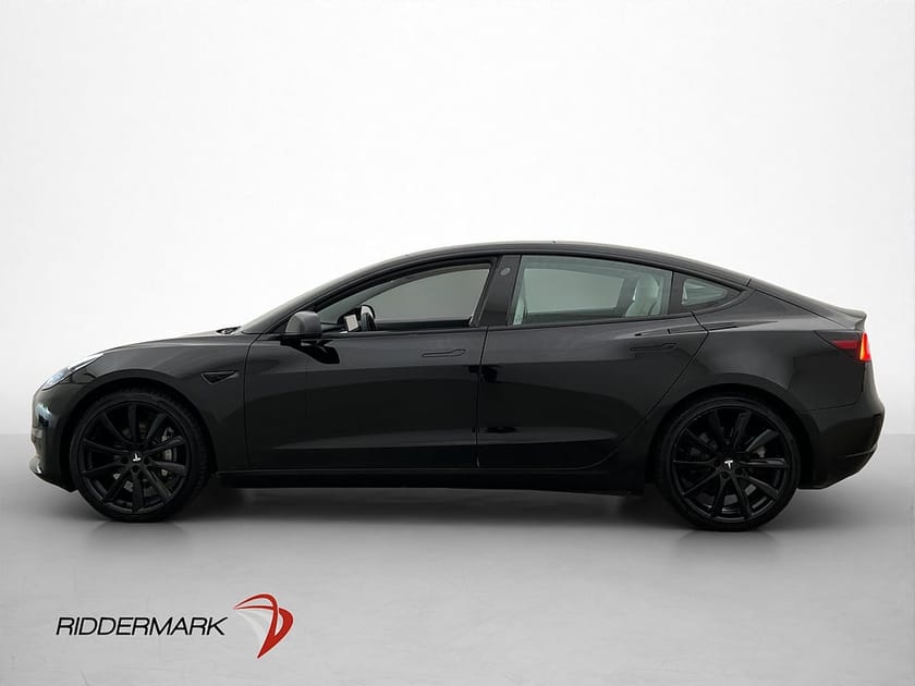 Bild 5 av Tesla Model 3 Long Range AWD Autopilot Ljus-interiör Drag