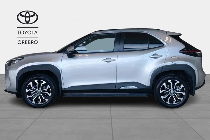 Bild 2 av Toyota Yaris Cross Hybrid 115 AWD-i