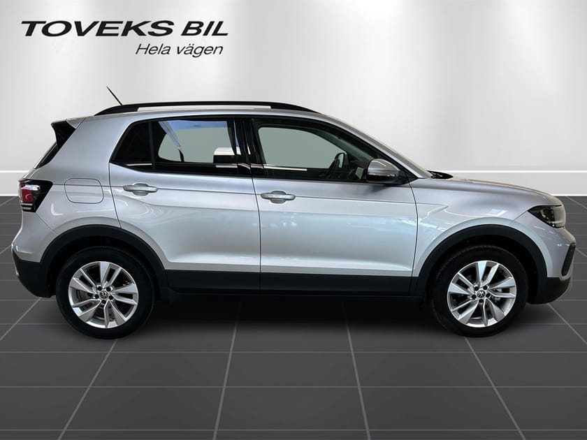 Bild 2 av Volkswagen T-Cross LIFE 1.0 TSI 116 hk Edition Backkamera