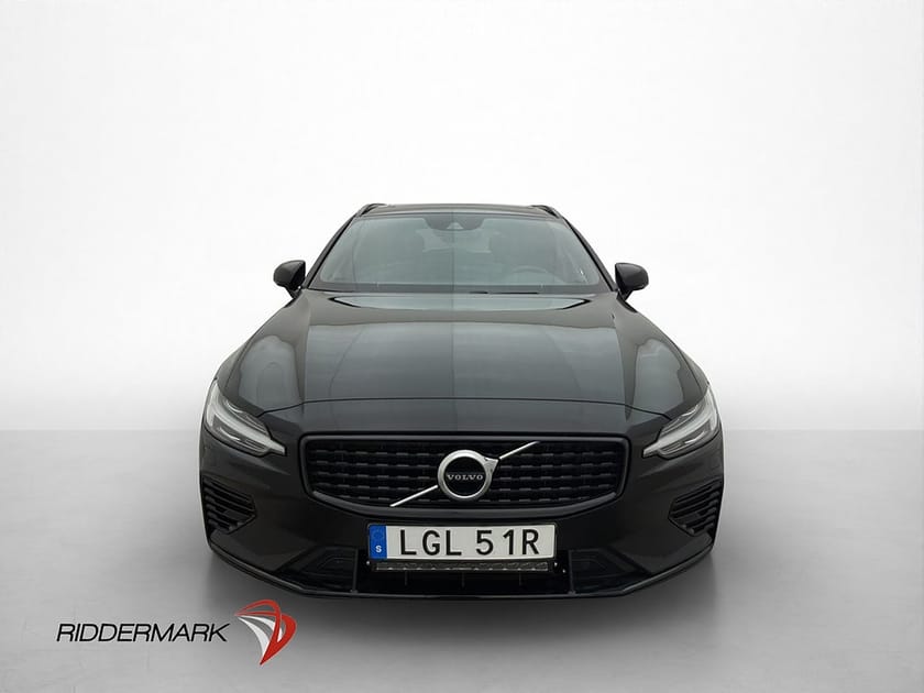 Bild 2 av Volvo V60 341hk T6 AWD R-Design H/K Pano Navi BLIS