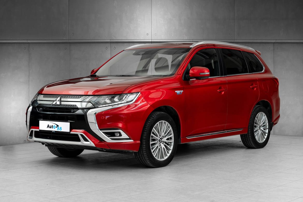 Mitsubishi Outlander PHEV 2020