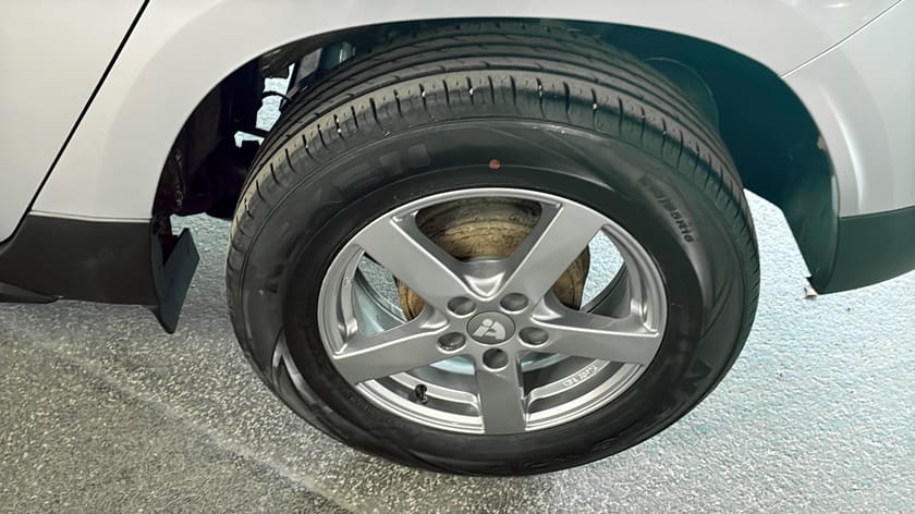 Bild 5 av Dacia Duster 4x2 1,0 Tce 90 Drive Edition Dragkrok Sommarkampanj 3,95%
