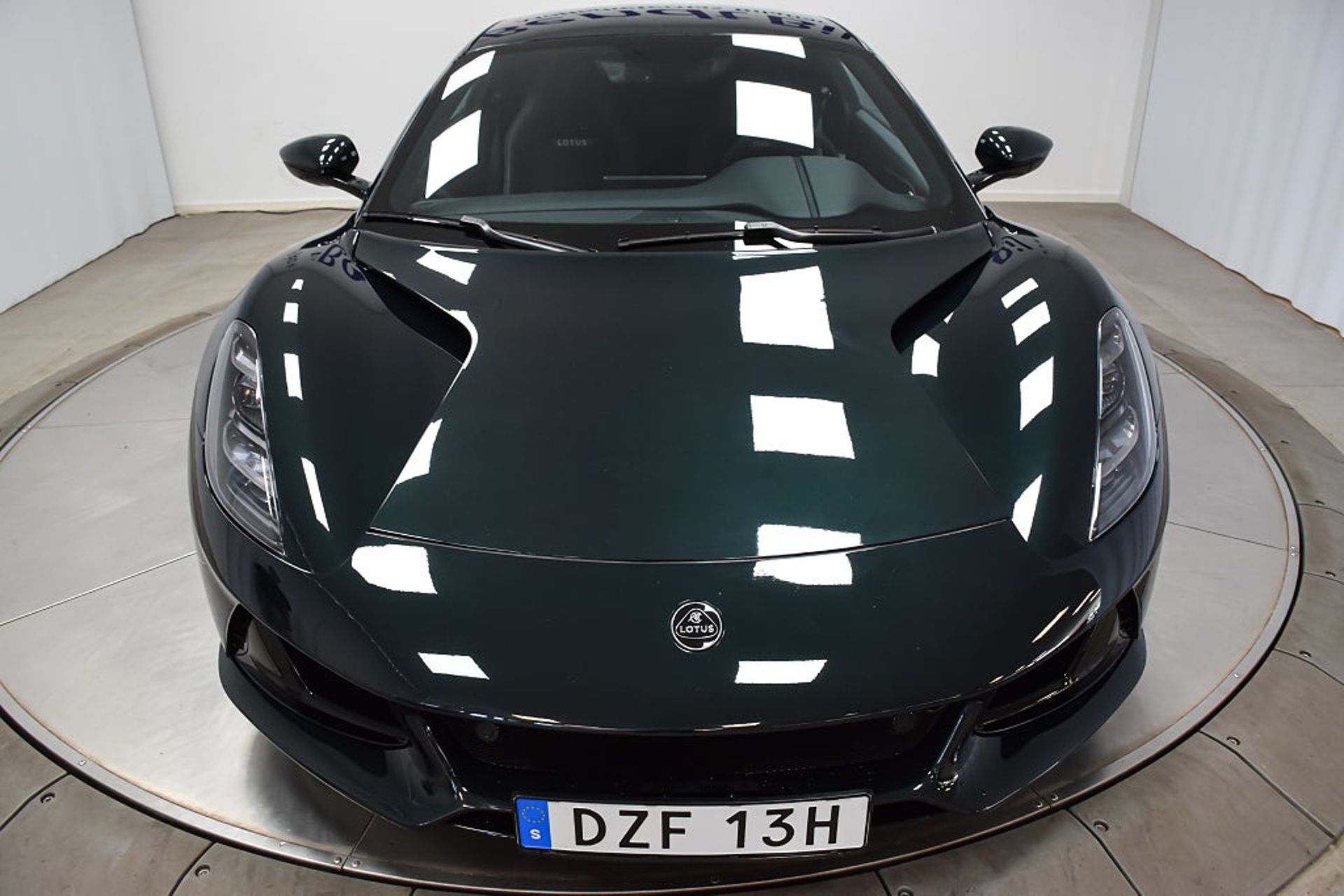 Lotus Emira Turbo SE 2.0 DCT 2025, photo 5/10