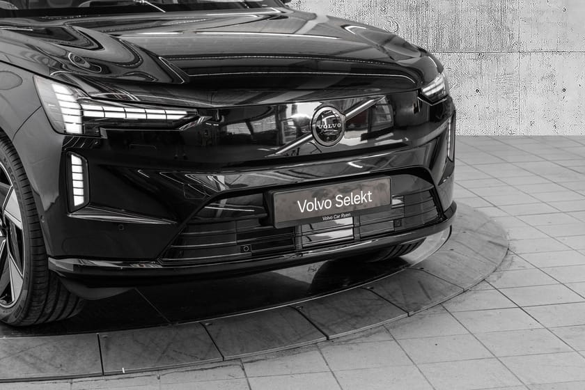 Bilde 3 av Volvo EX90 Twin Motor Performance Ultra 22" Bowers&Wilkins HUD Pixel