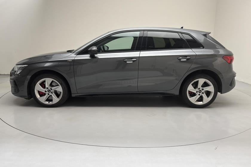 Bild 2 av Audi A3 Sportback 45 TFSI e