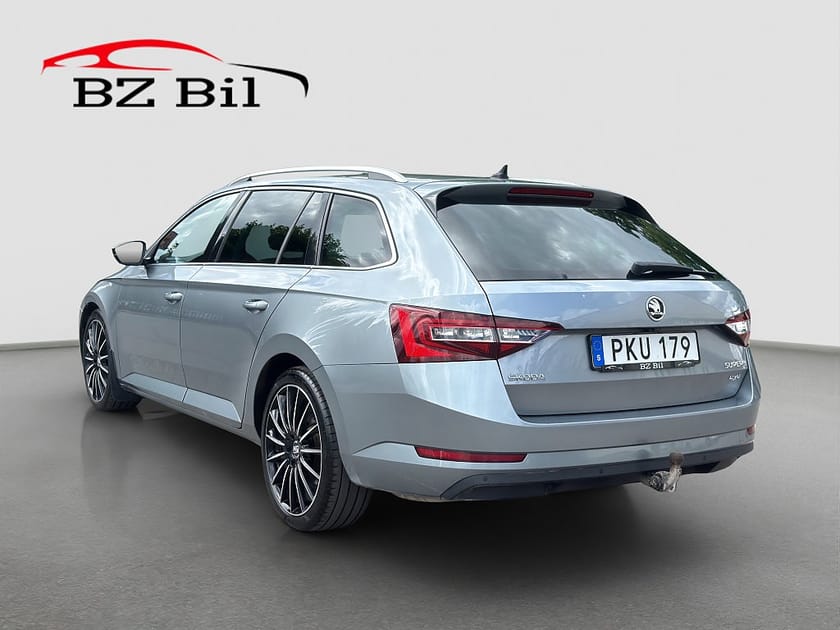 Bild 3 av Škoda Superb Kombi Skoda 2.0 TDI 4x4 Business Style Värmare Drag