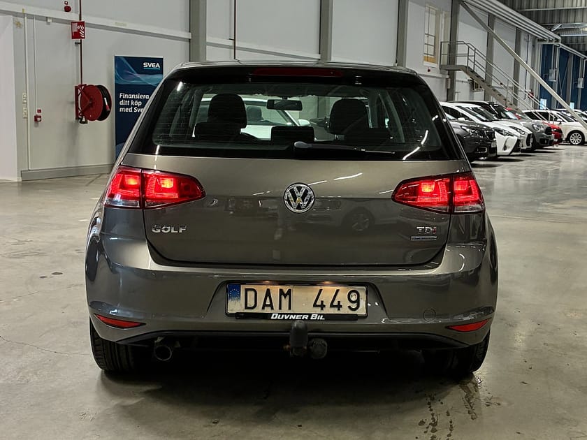 Bild 4 av Volkswagen Golf 5-dörrar 1.6 TDI |  Kamrem bytt | Drag | Värmare