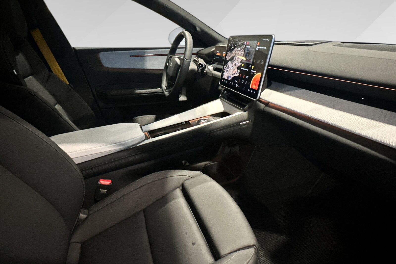 Polestar 4 Long Range Dual motor bilde 10