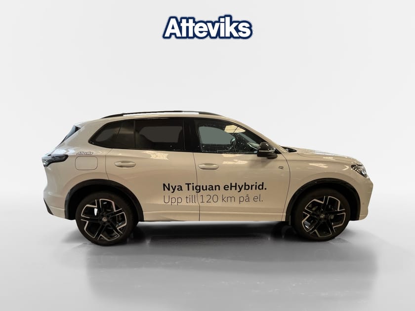 Bild 2 av Volkswagen Tiguan eHybrid 1.5 TSI 272hk Swe Edition *Panoglastak*