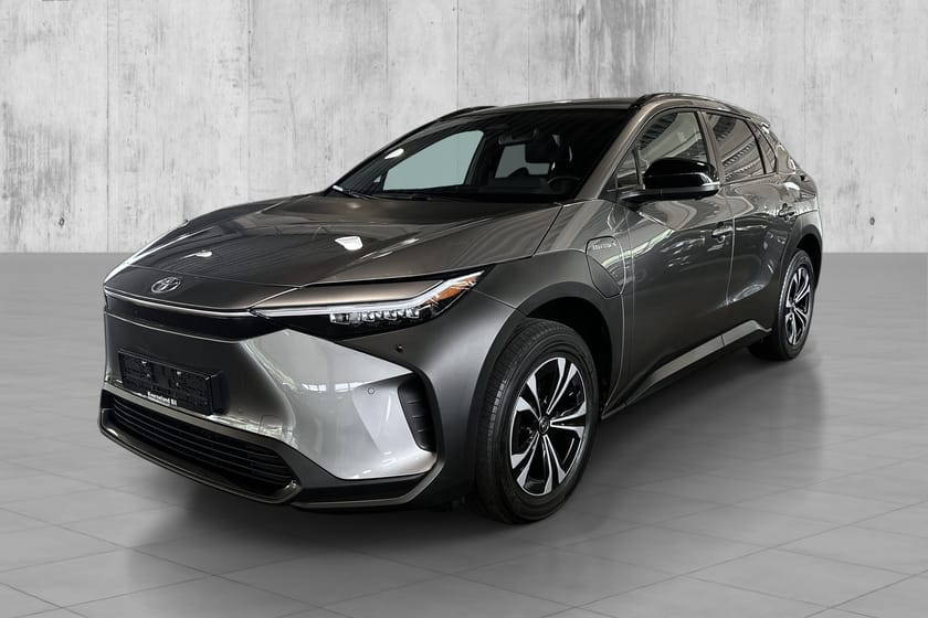 Bilde 3 av Toyota bZ4X Active Tech AWD - 360 cam - KROK - ACC - Navigation