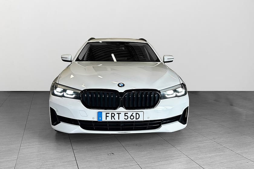 Bild 2 av BMW 520i Touring Steptronic -Drag-Navi-Backkamera