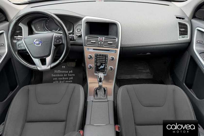 Bild 5 av Volvo XC60 D4 AWD 181 hk Automat Momentum - Dieselvärmare, Rattvärme