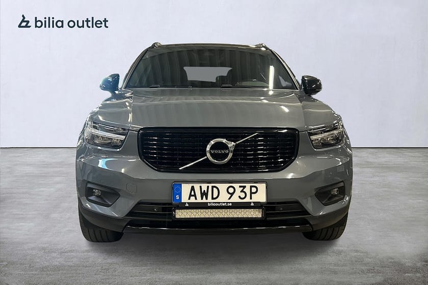 Bild 3 av Volvo XC40 T4 aut R-Design 190hk Drag Backkamera Carplay Läder