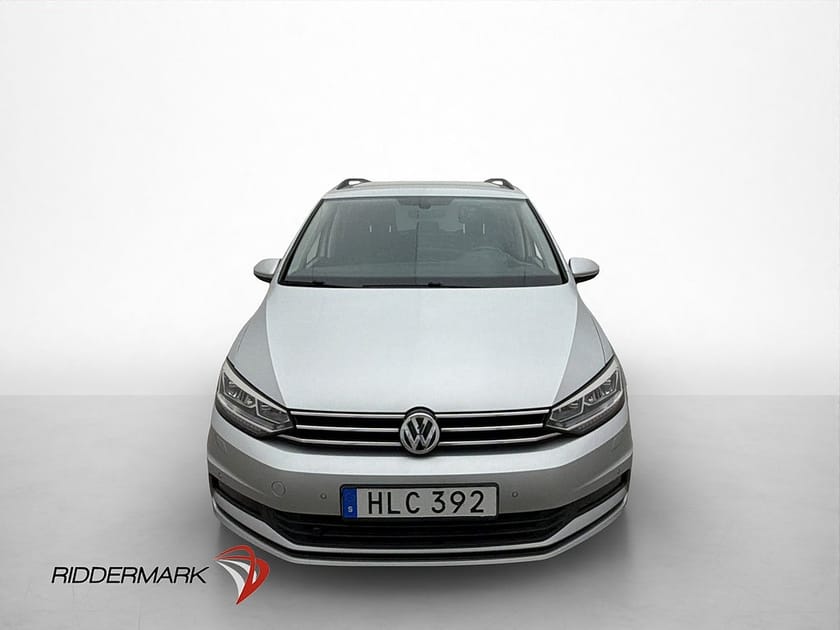 Bild 2 av Volkswagen Touran 1.2 TSI  7-Sits Drag Kamera Adaptiv-Fart