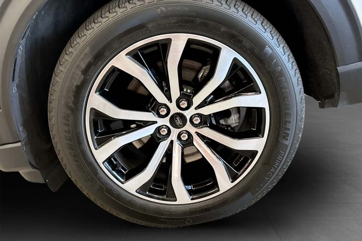 Ford Explorer Plug-In Hybrid