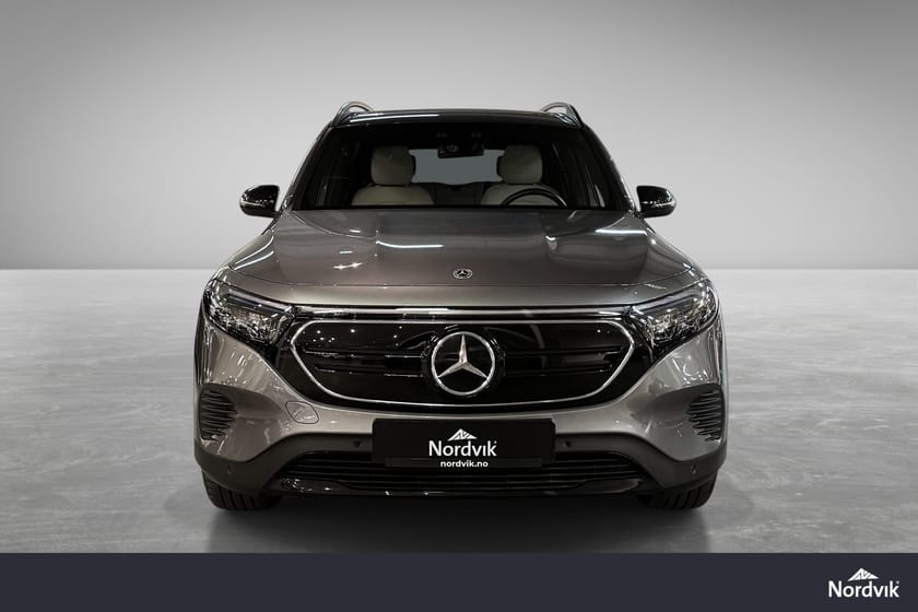 Bilde 2 av Mercedes-Benz EQB 350 4MATIC 292 hk/4x4/7 seter/Mye utstyr/Registrert 2024