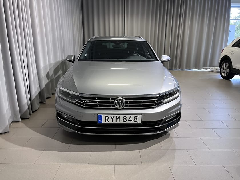 Bild 2 av Volkswagen Passat Sportscombi SC R-Line 2.0 TDI 4M DSG 190hk, DRAG/LÄDER