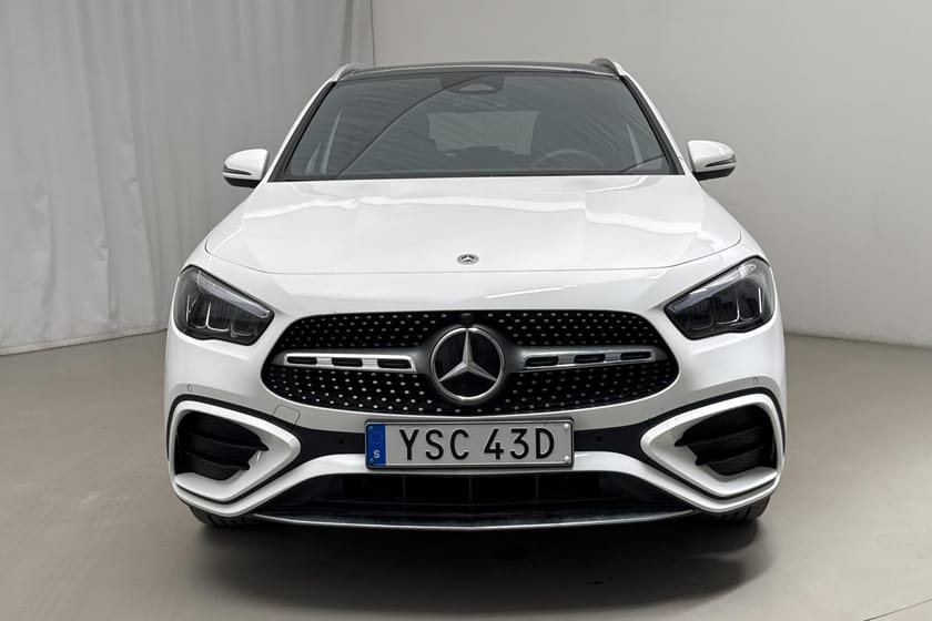Bild 5 av Mercedes-Benz GLA 250 e H247 (218hk) AMG Line Panorama