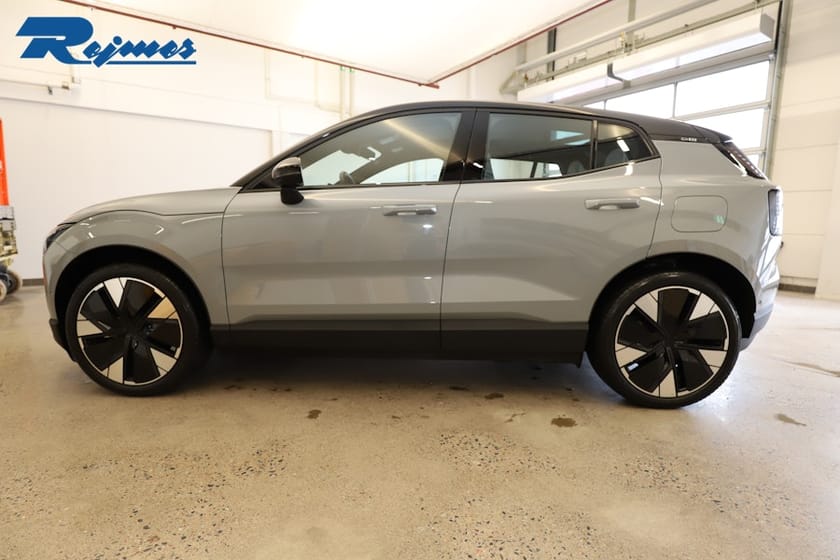 Bild 2 av Volvo EX30 Single Motor Extended Range Ultra
