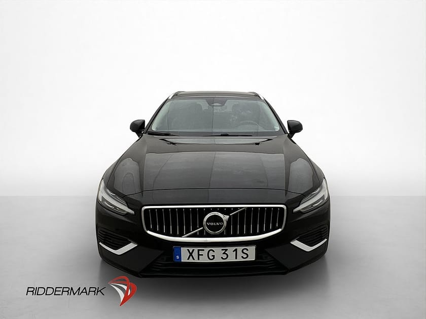 Bild 2 av Volvo V60 T6 AWD Core Edition Kamera Värm Skinn MOMS Drag