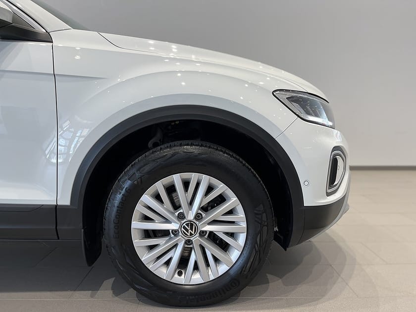 Bild 3 av Volkswagen T-Roc 1.5 TSI DSG Backkamera Dragkrok