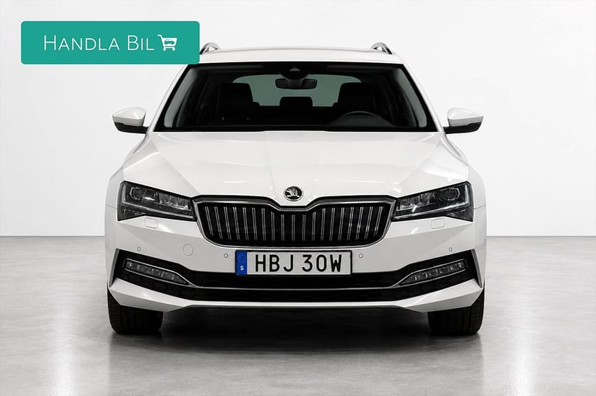Bild 3 av Škoda Superb iV Kombi 1.4 Plug-in Style Drag Cockpit B-värm Adaptivf Moms