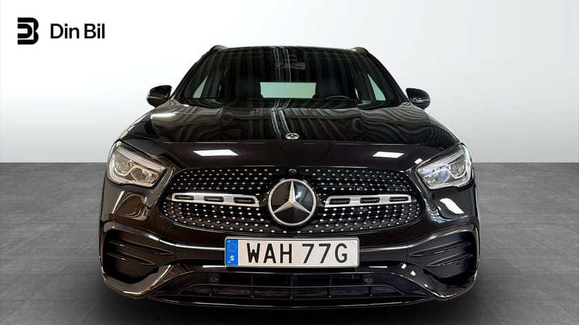 Bild 4 av Mercedes-Benz GLA 200 163hk AMG Line Panorama / Widescreen