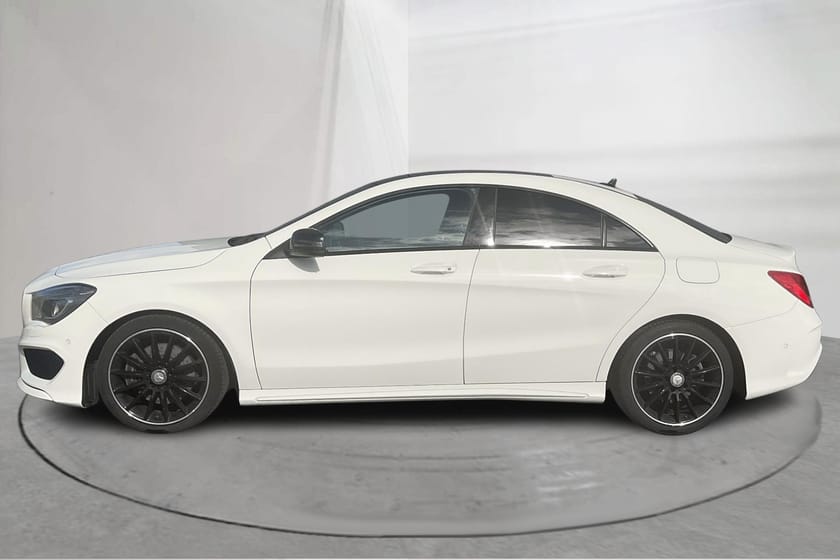 Bild 2 av Mercedes-Benz CLA 220 d (177hk) AMG Line  Premium Pano