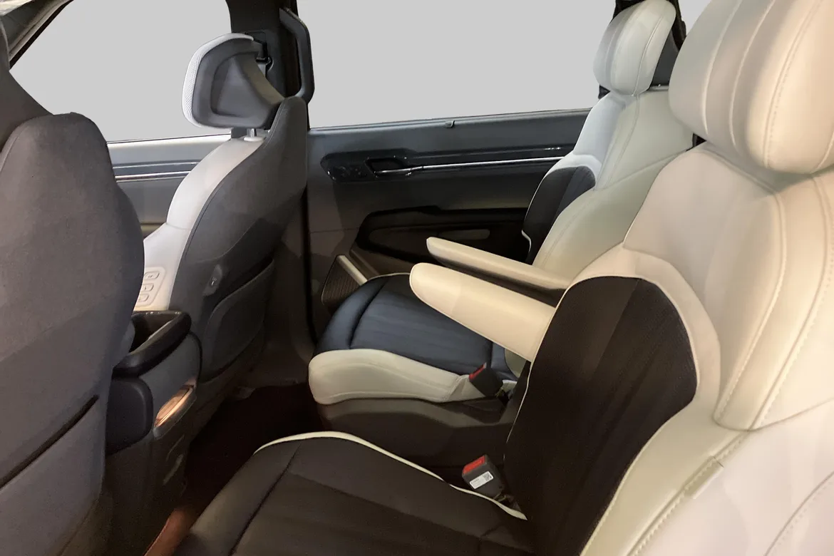 picture of a car