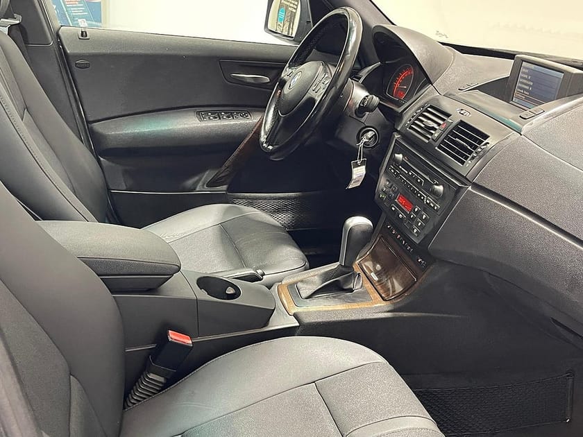 Bild 2 av BMW X3 3.0i Advantage, Comfort Euro 4