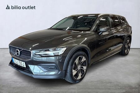 Volvo V60 Cross Country B4 AWD Geartronic Momentum / VOC / Adp-farthållare