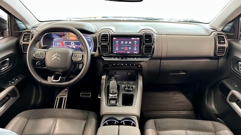 Bild 4 av Citroën C5 Aircross 1.6 180hk SHINE / B-KAMERA / CARPLAY /